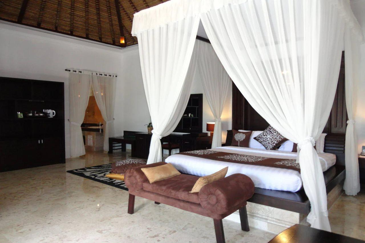 Hillstone Uluwatu Villa Ungasan  Exterior photo